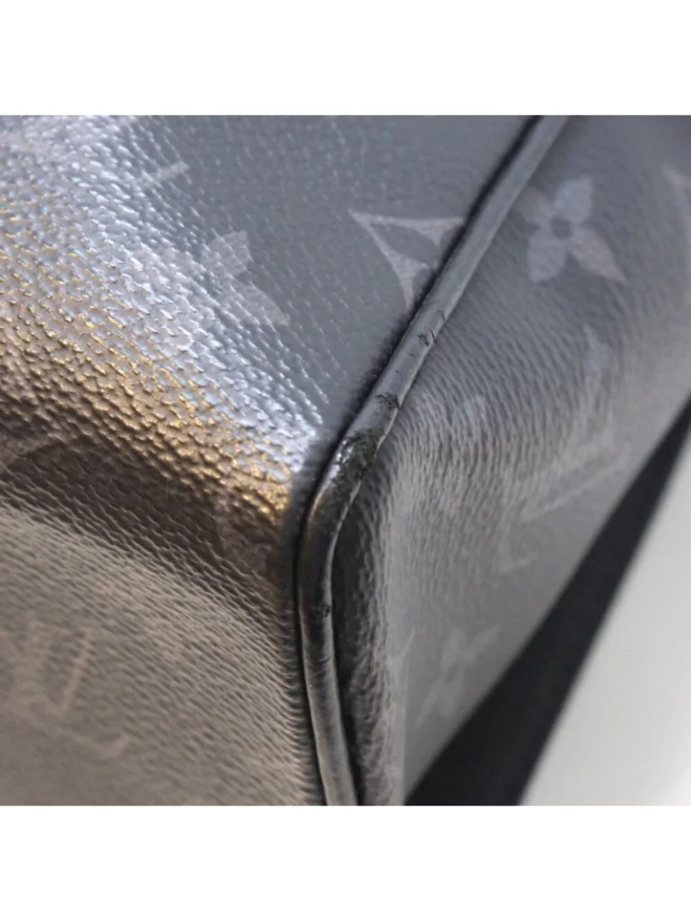 Louis Vuitton District MM Shoulder Bag Monogram Eclipse Gray Silver